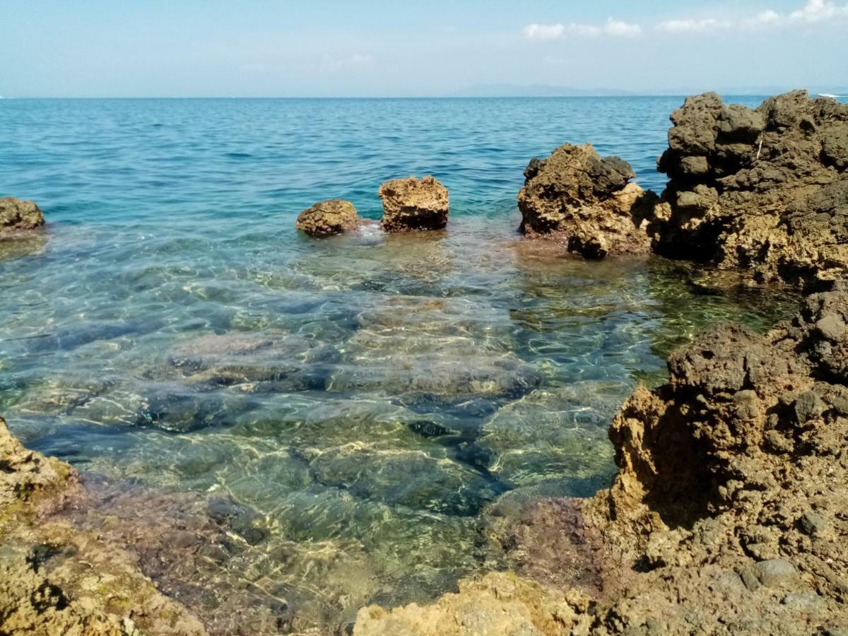 Laetitia Lägenhet Porto Santo Stefano  Exteriör bild