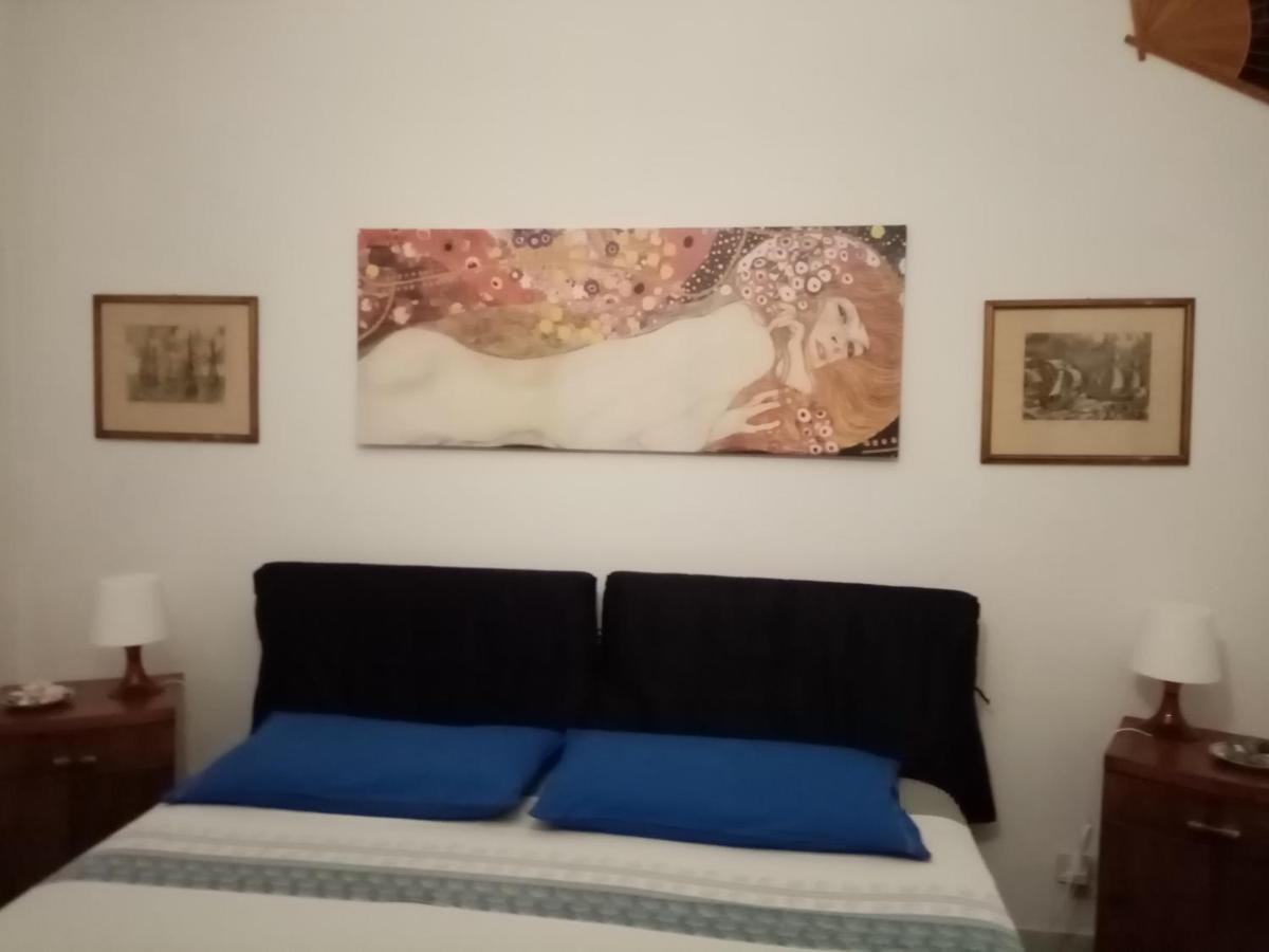 Laetitia Lägenhet Porto Santo Stefano  Exteriör bild